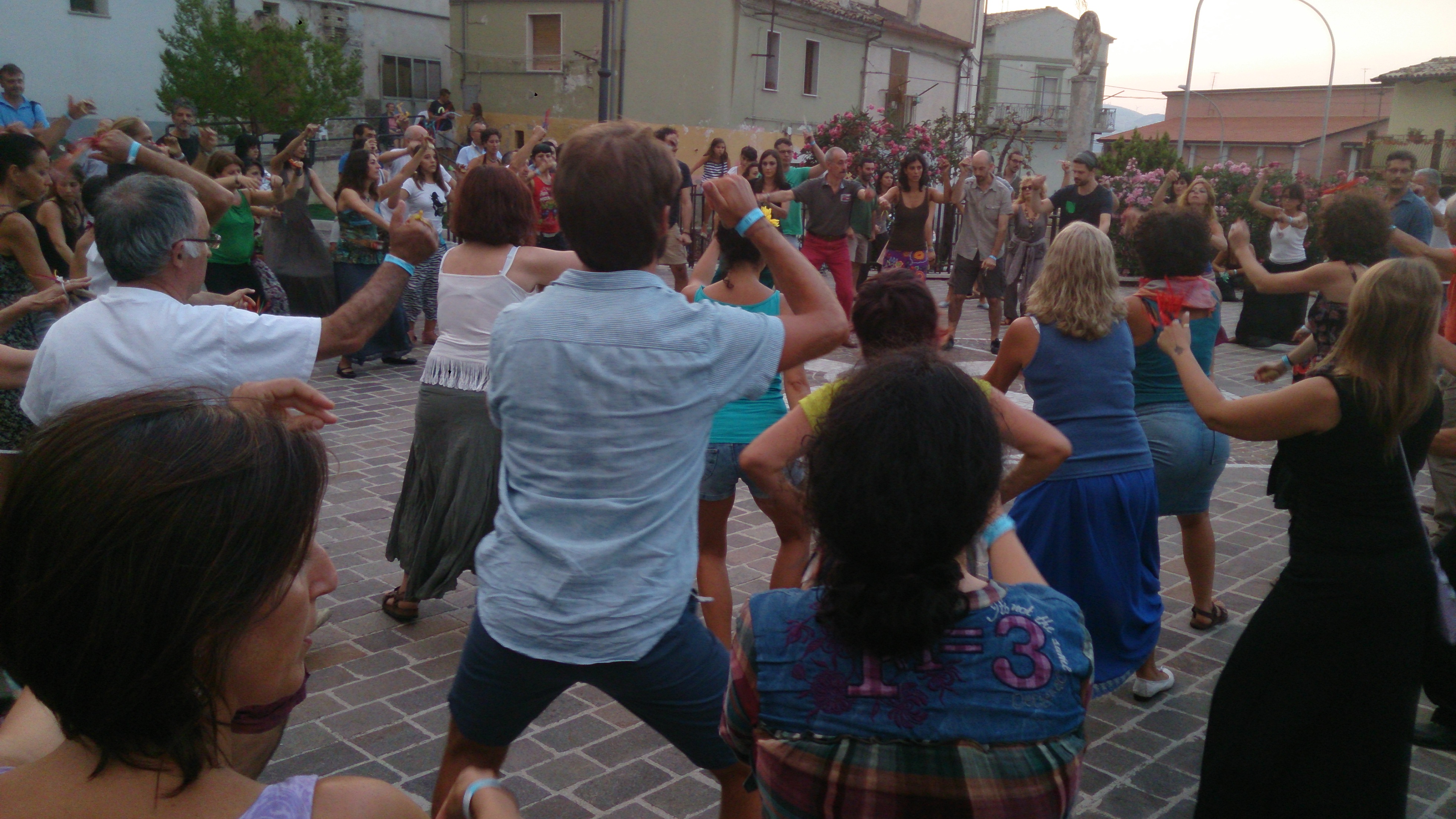 Zingarìa stage in piazza